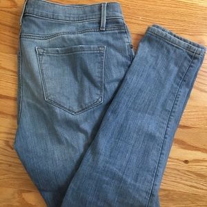 **3 for $15**Loft relaxed skinny jeans size 30/10